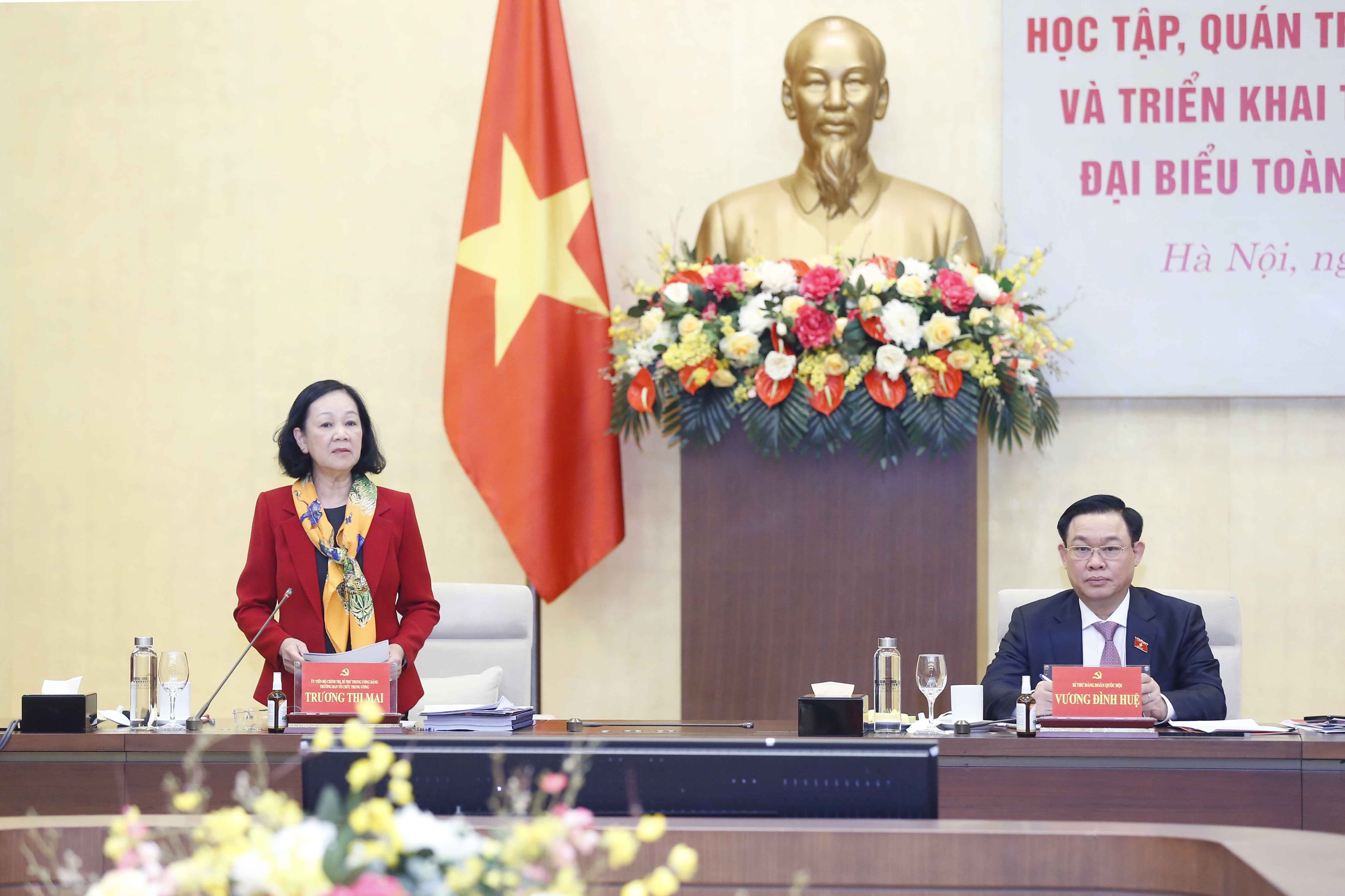 Doan kiem tra cua Bo Chinh tri lam viec voi Dang doan Quoc hoi anh 1