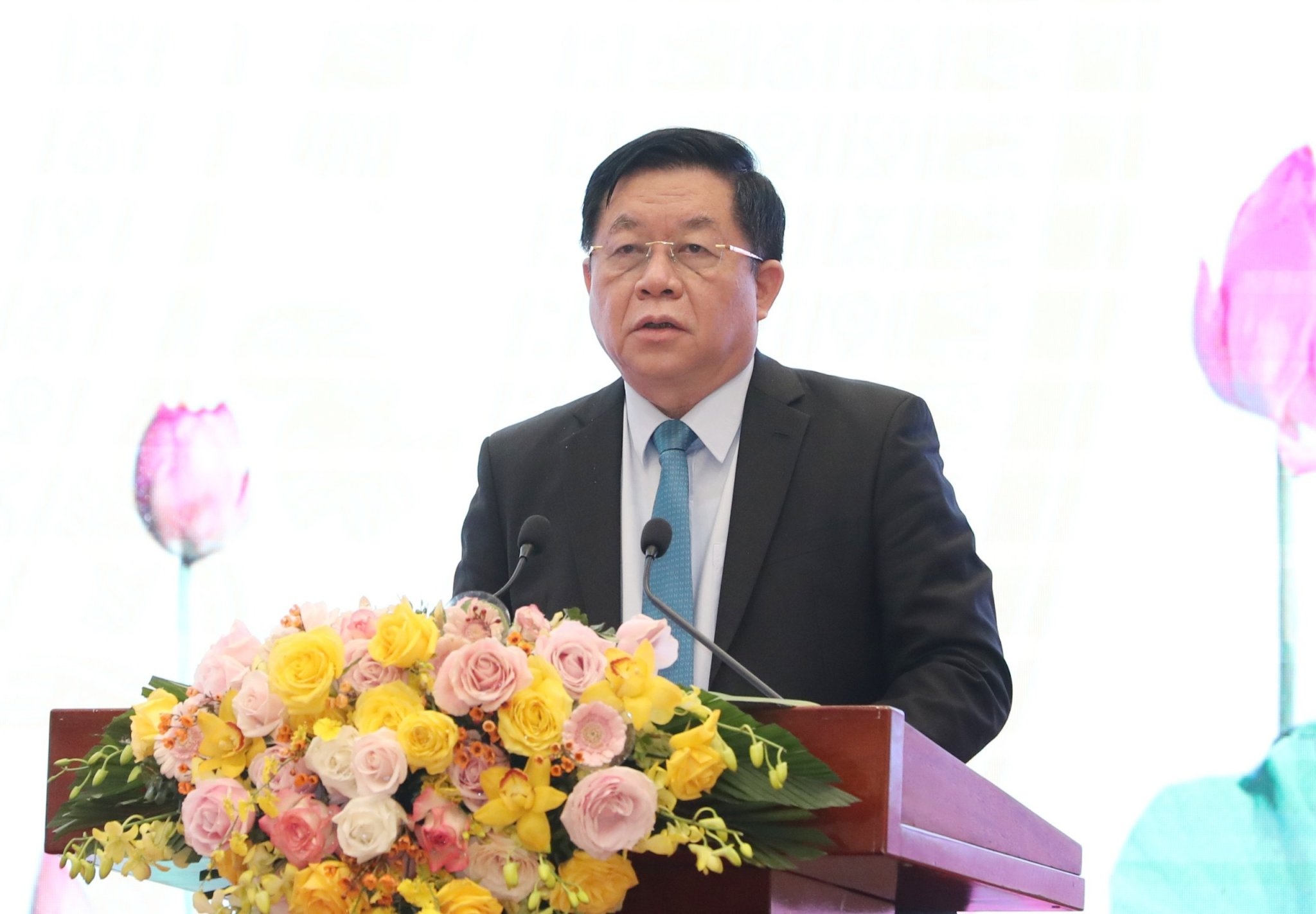 Yeu cau chu dong cung cap thong tin cho bao chi anh 1