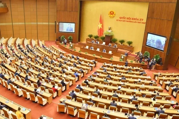 Thay gi sau ky hop bat thuong dau tien cua Quoc hoi? hinh anh