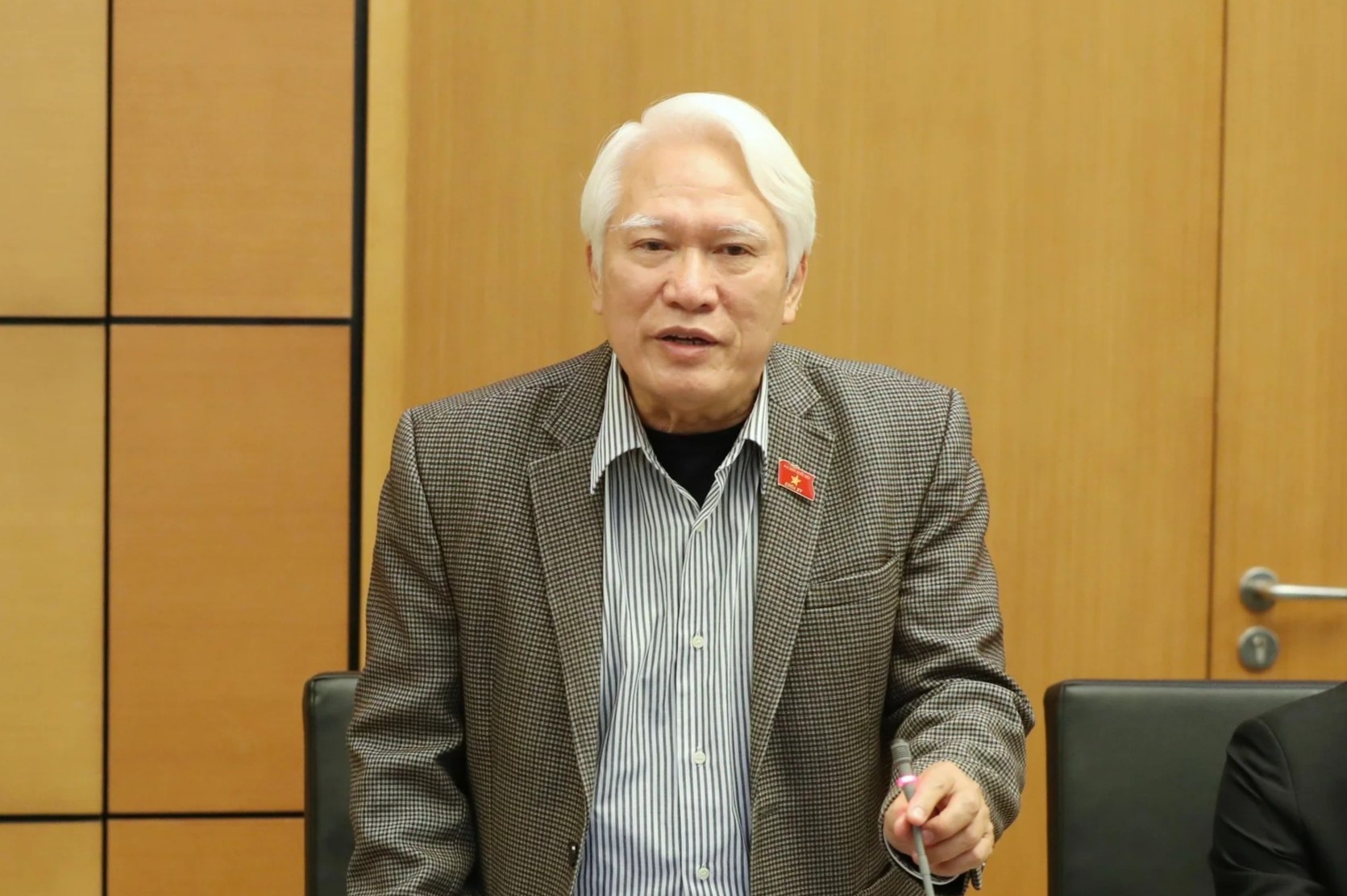 Ky hop bat thuong cua Quoc hoi la mot tien le tot anh 2