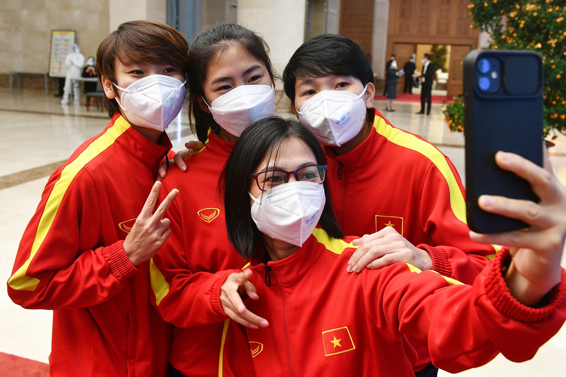 Thủ tướng kêu gọi hỗ trợ cho bóng đá nữ ảnh 6 Thu tuong keu goi ho tro cho bong da nu anh 6