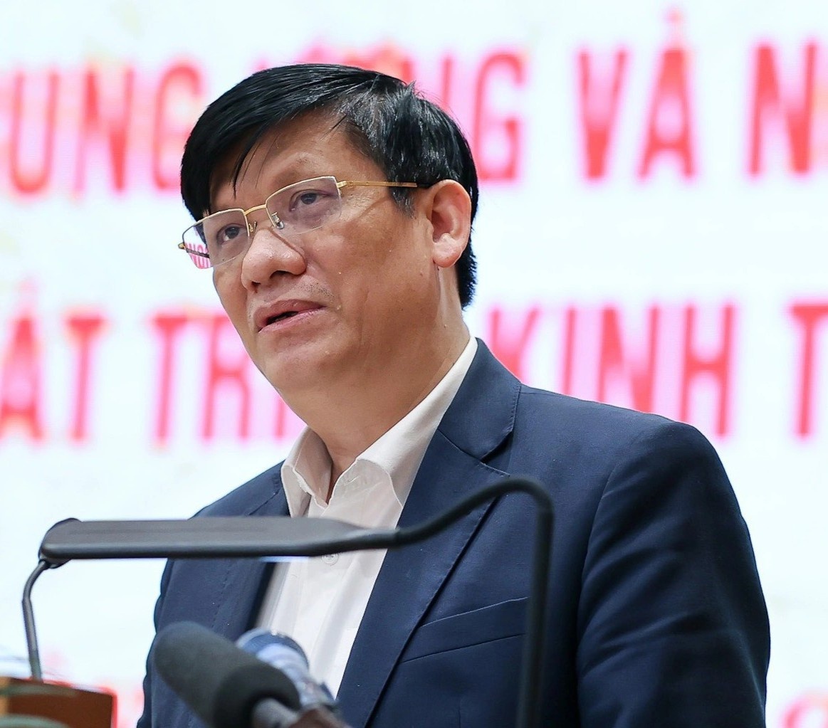 Hang loat lanh dao ‘dinh cham’ vu Viet A anh 3