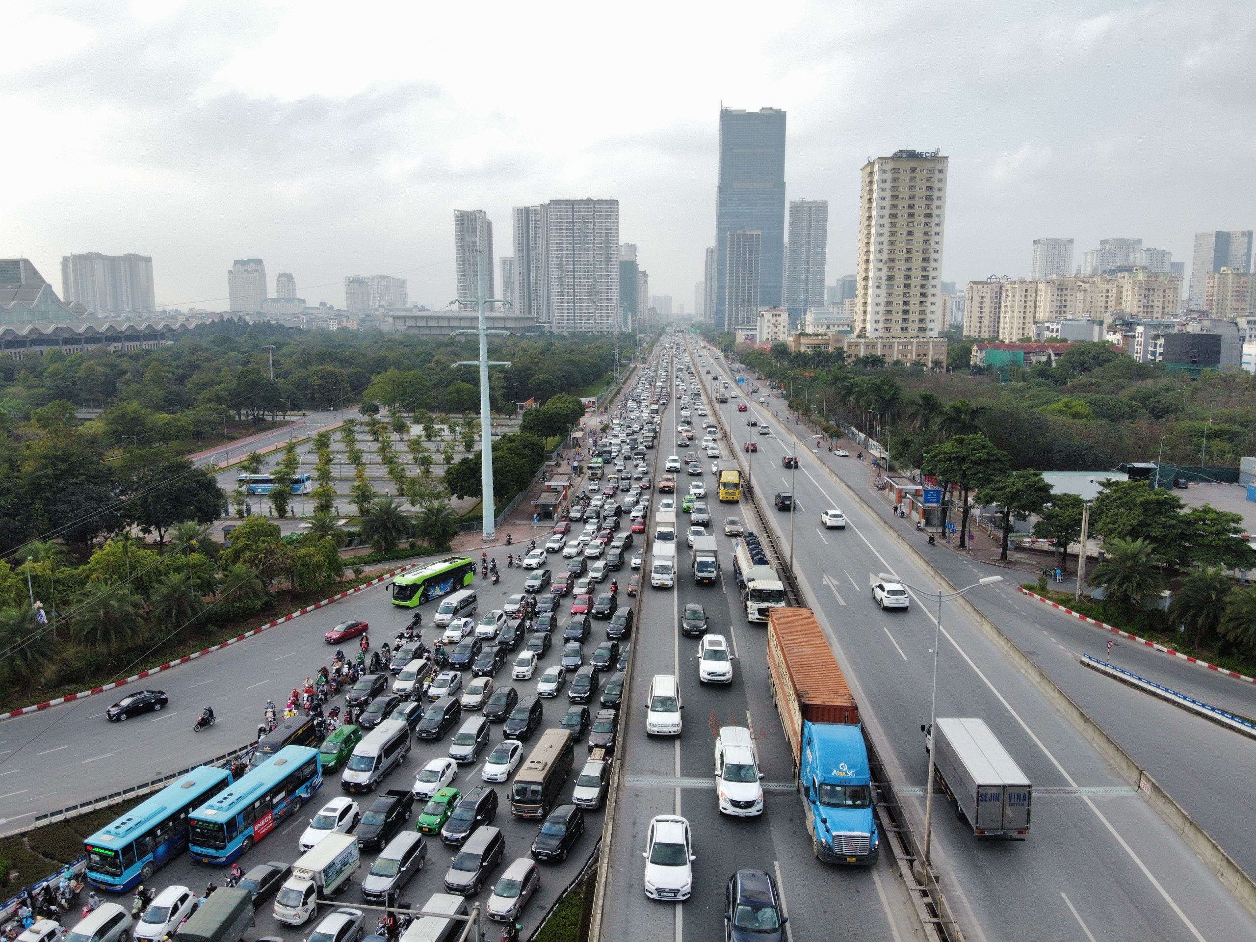 TP.HCM va Ha Noi se co them 2 duong vanh dai vao 2025,  2026 anh 1