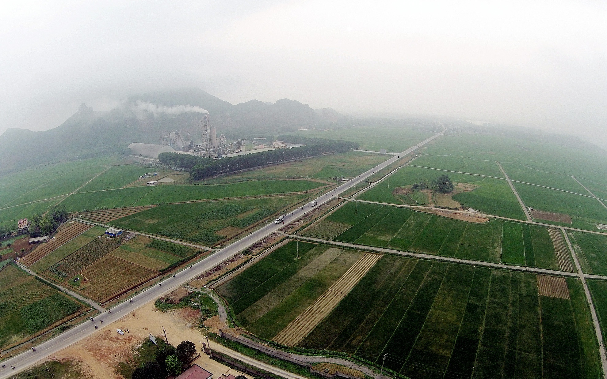 Qua 5 khoa Quoc hoi,  duong Ho Chi Minh van chua thong toan tuyen anh 2