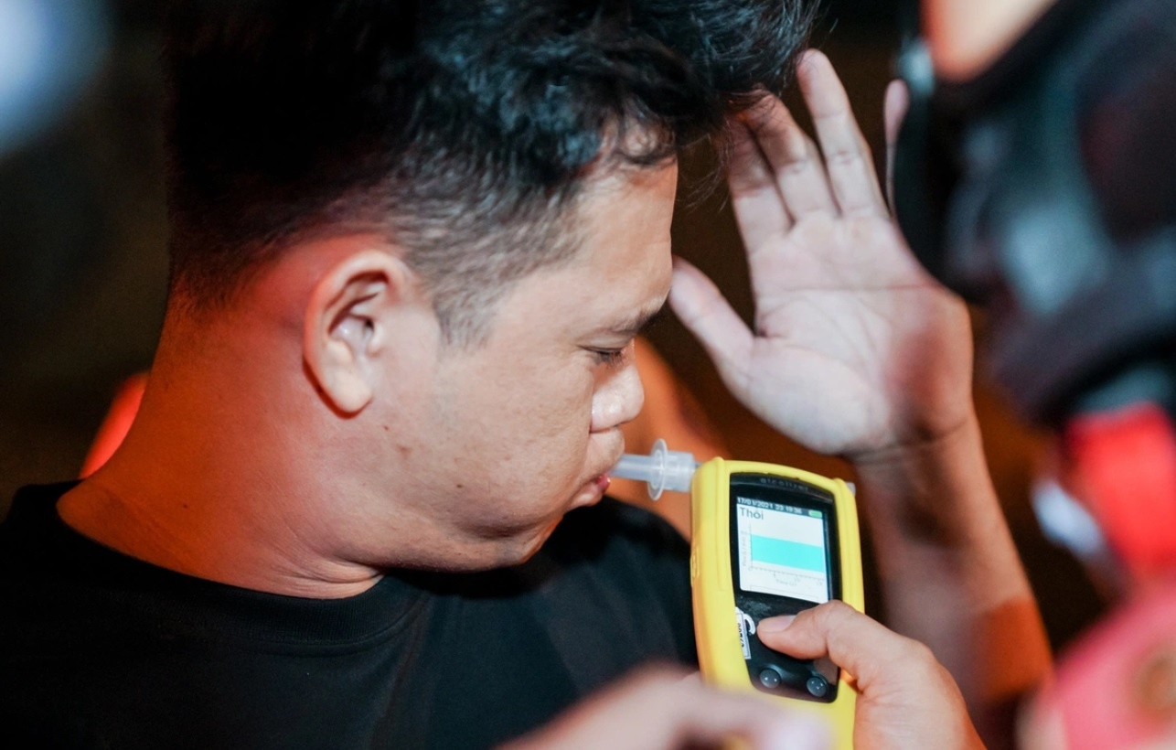 De nghi phat tu lai xe co nong do con qua cao, du chua gay tai nan hinh anh