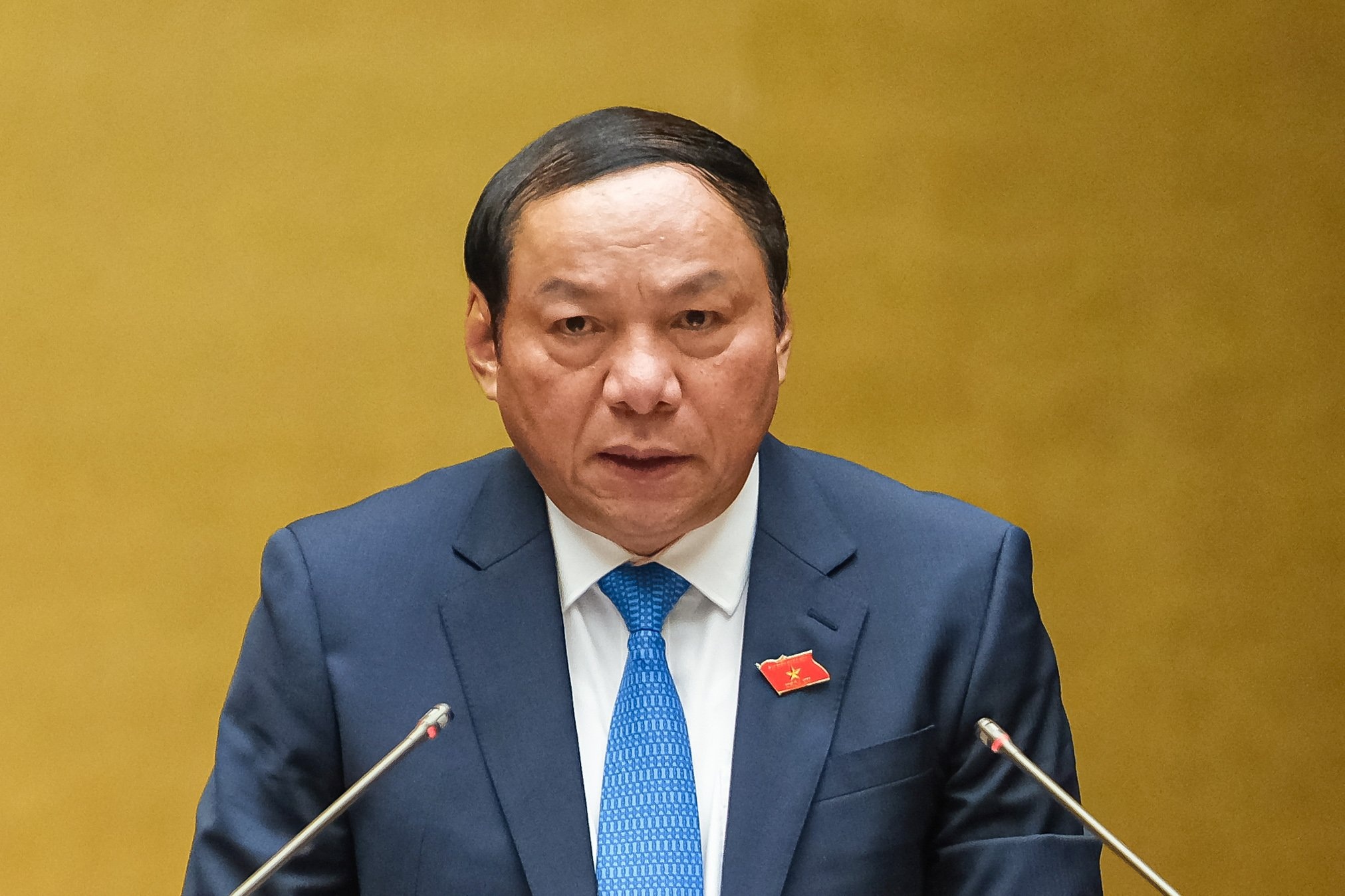 Bo truong Van hoa len an cac tro team building phan cam anh 1