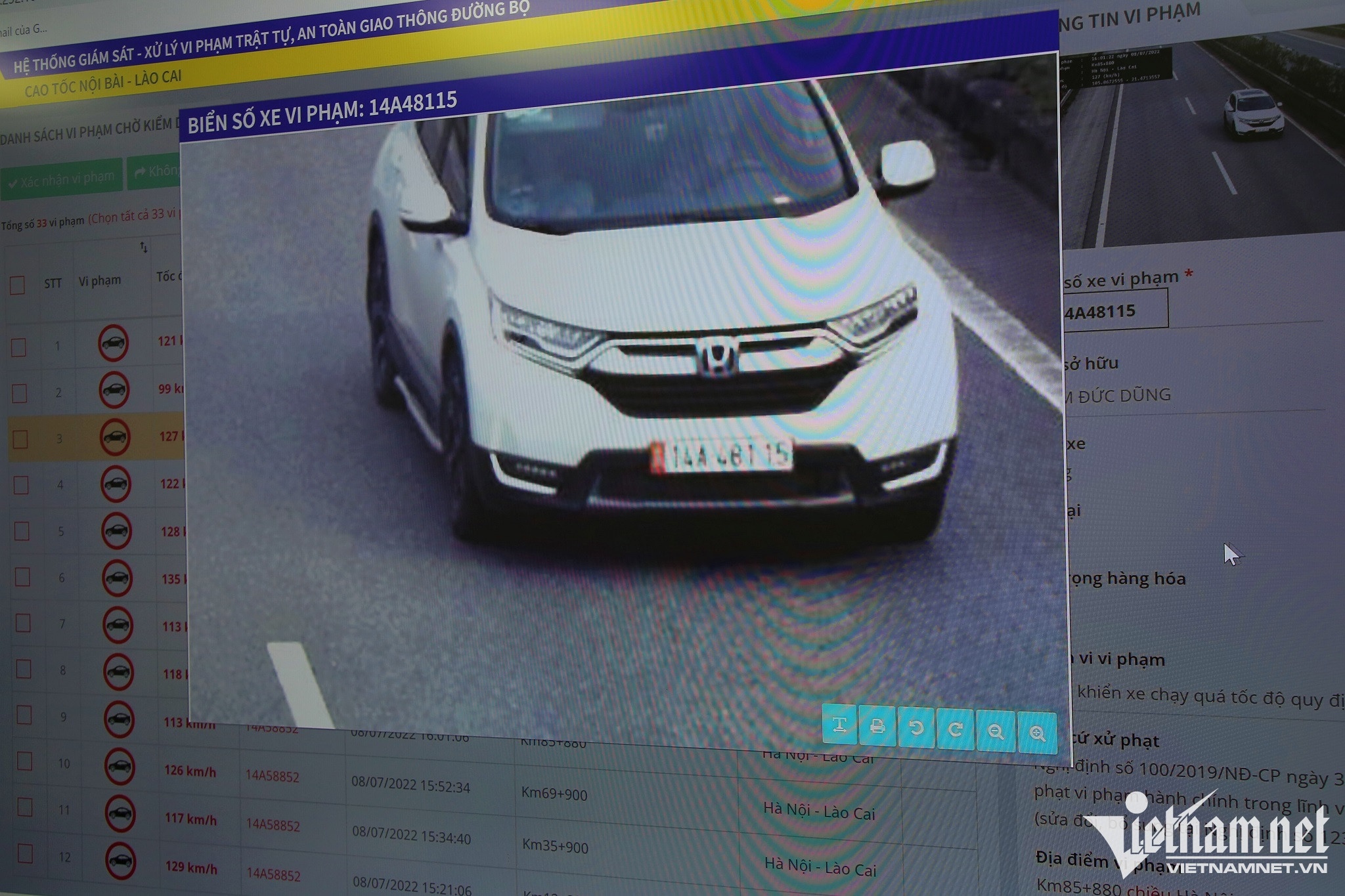 Xe vuot toc do anh 2