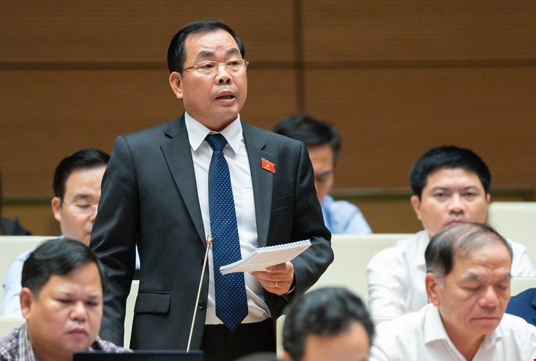 diem moi Luat Dat dai anh 2