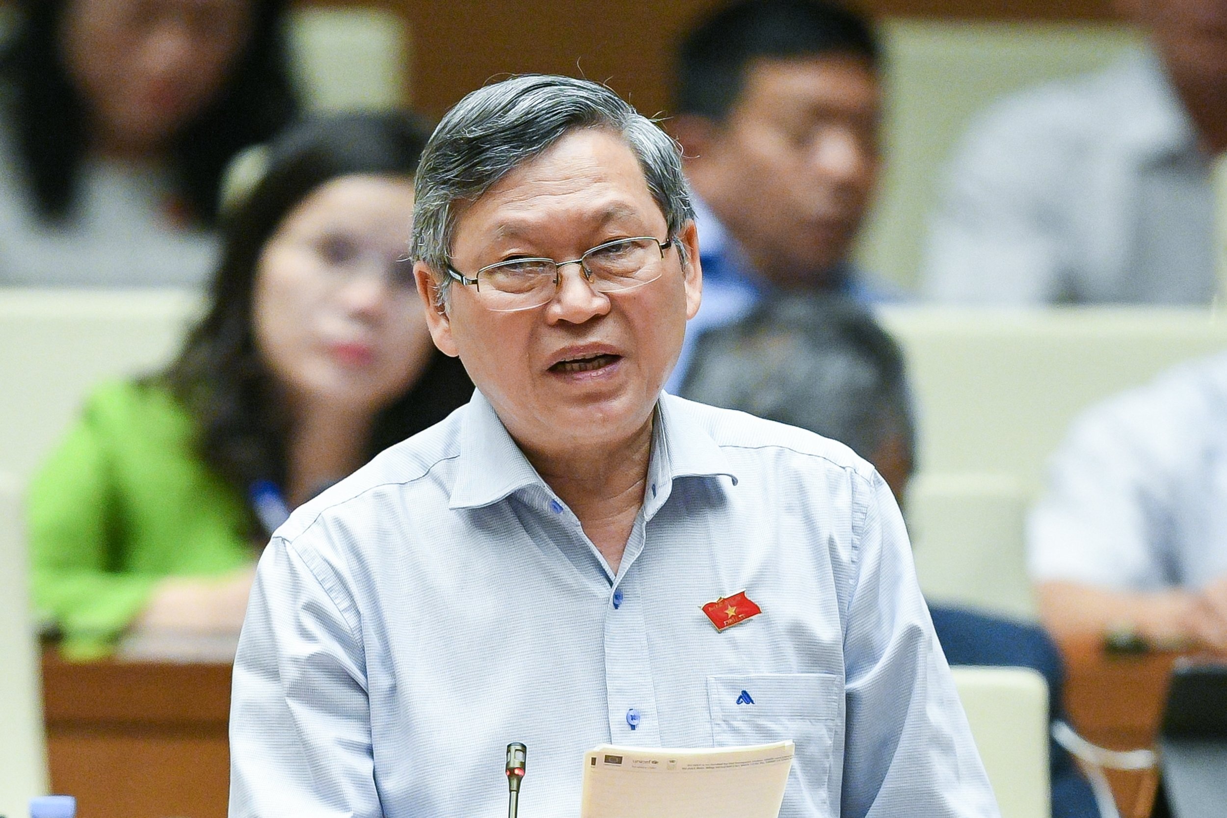 sua Luat Dat dai anh 1