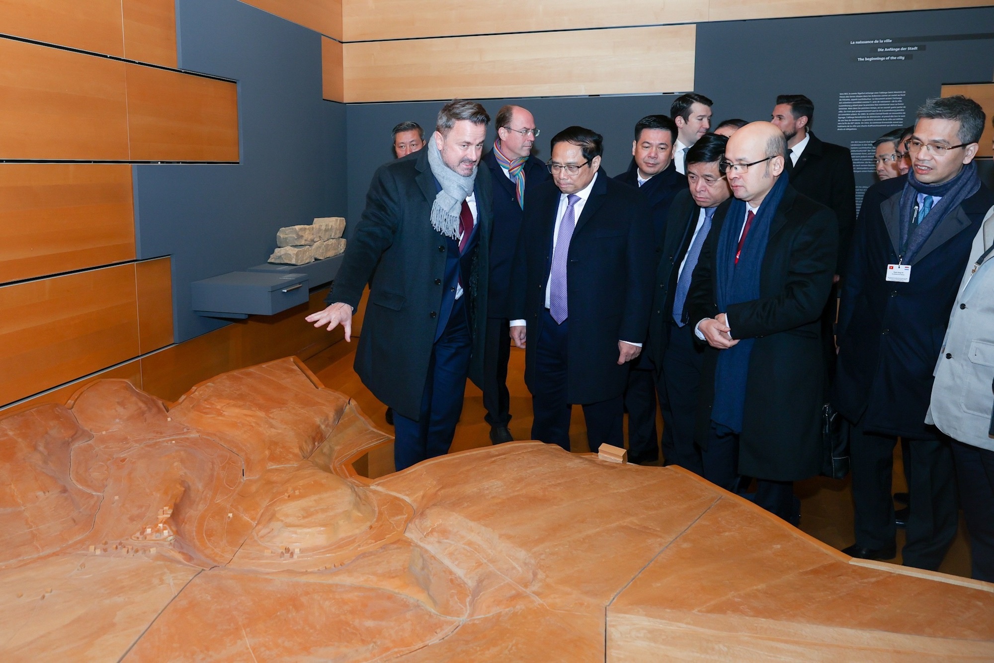 Thu tuong tham Luxembourg anh 13