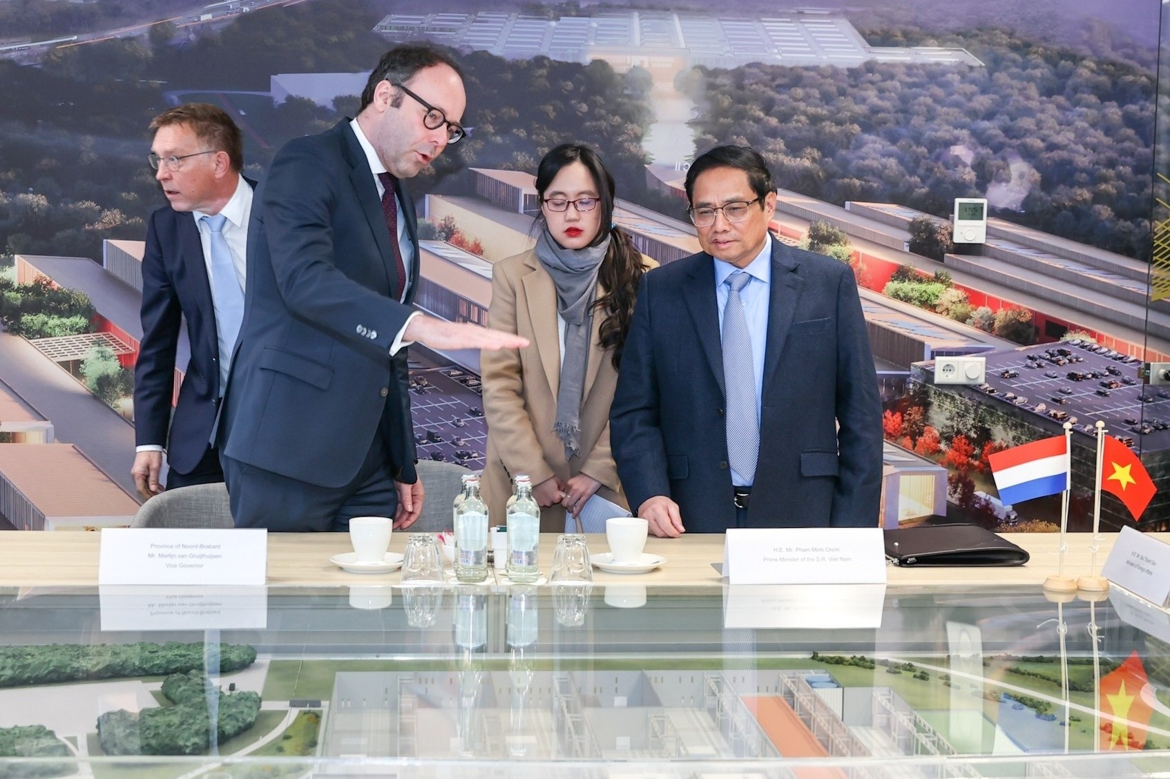 Ha Lan ho tro Viet Nam xay trung tam doi moi sang tao va khoi nghiep hinh anh