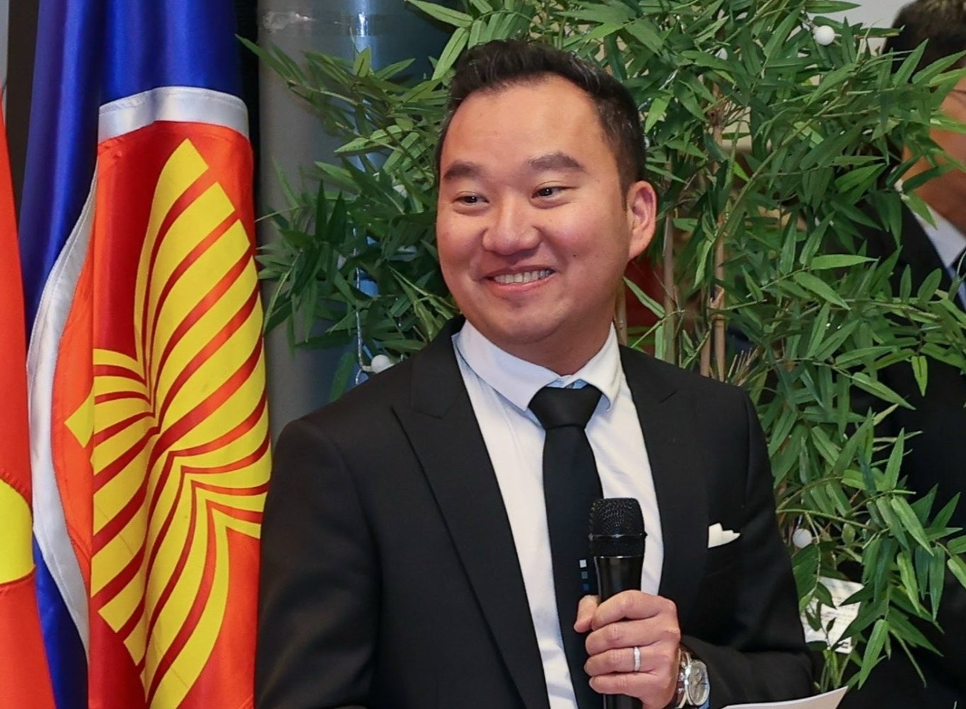 Thu tuong gap kieu bao anh 1