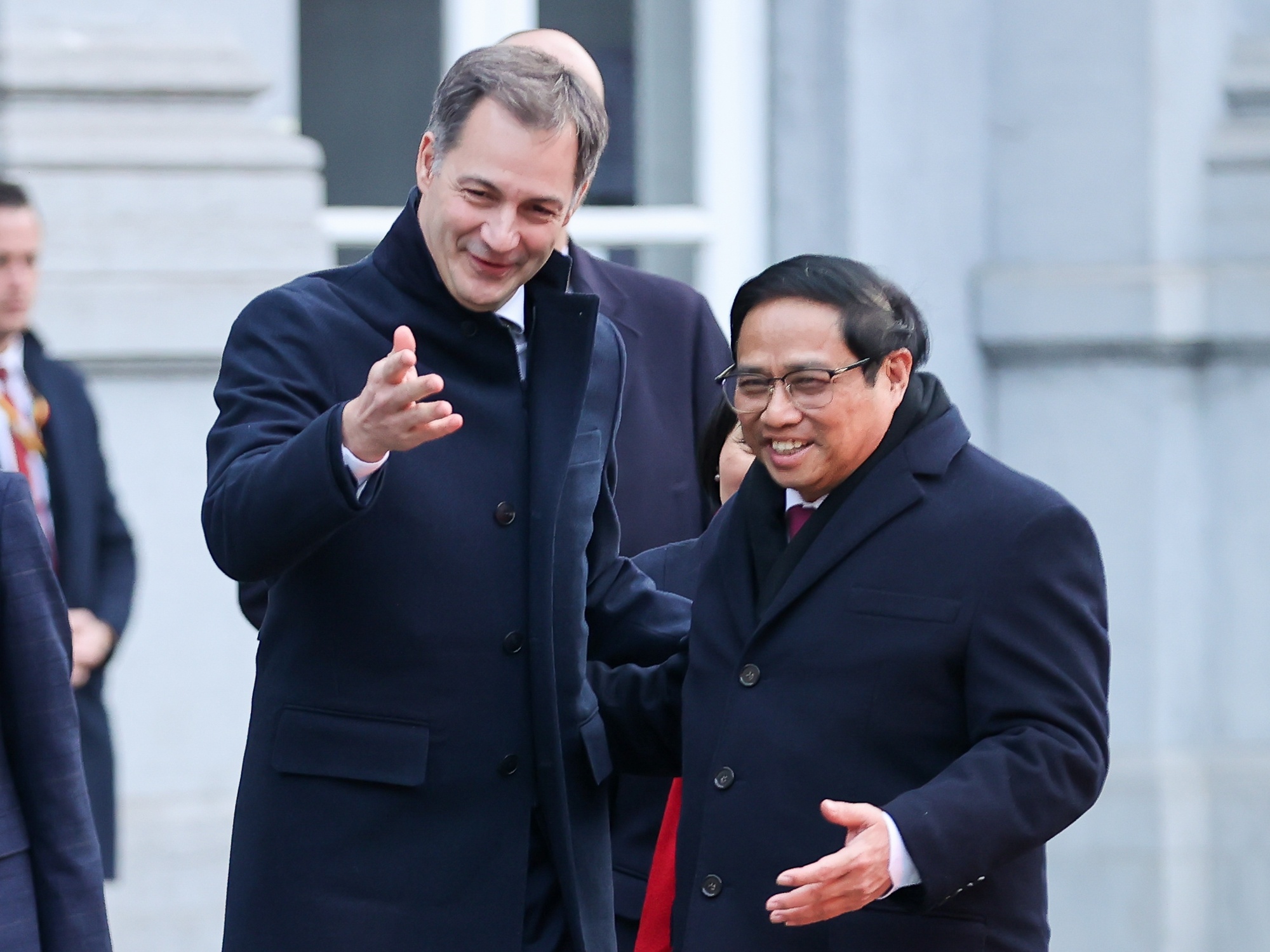 Thu tuong tham Bi anh 2