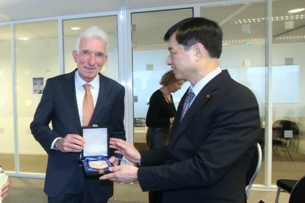 Bo Cong an de nghi Ha Lan ho tro trong quan ly du lieu dan cu hinh anh