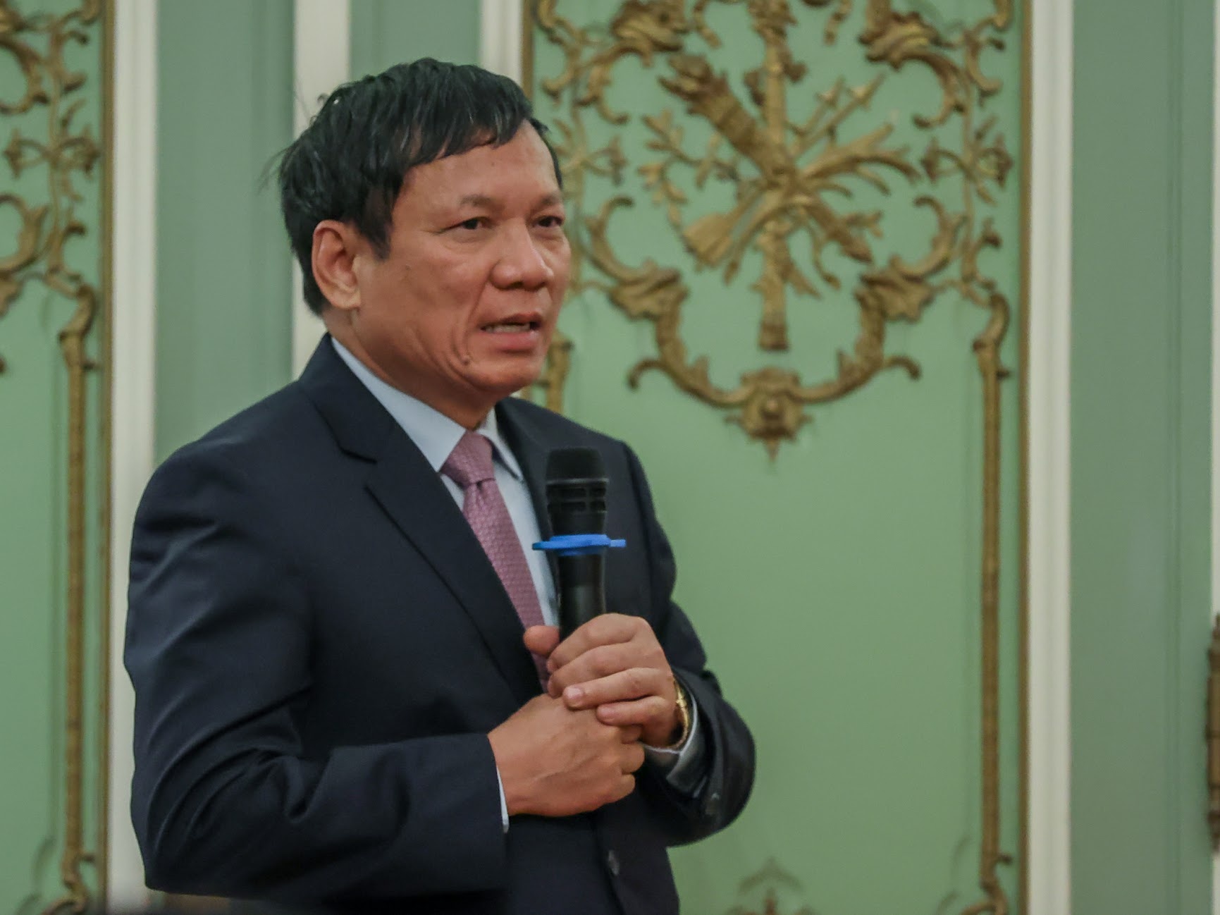 Thu tuong gap kieu bao anh 2