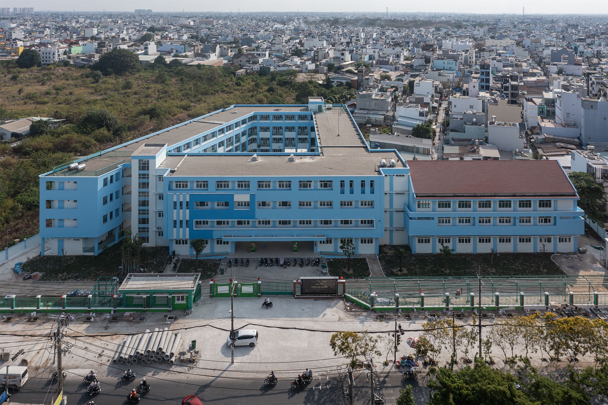 cong trinh truong hoc anh 1