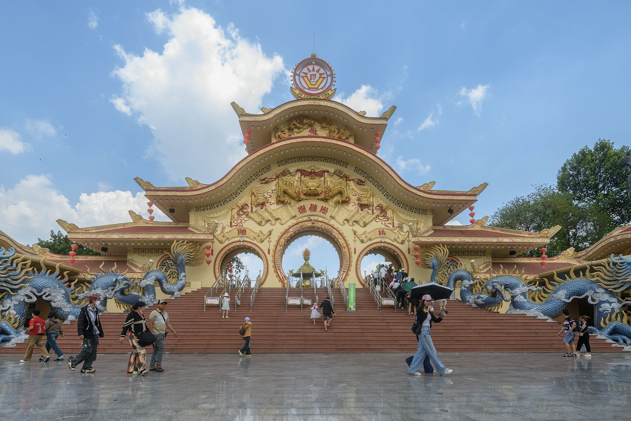 Suoi Tien anh 15