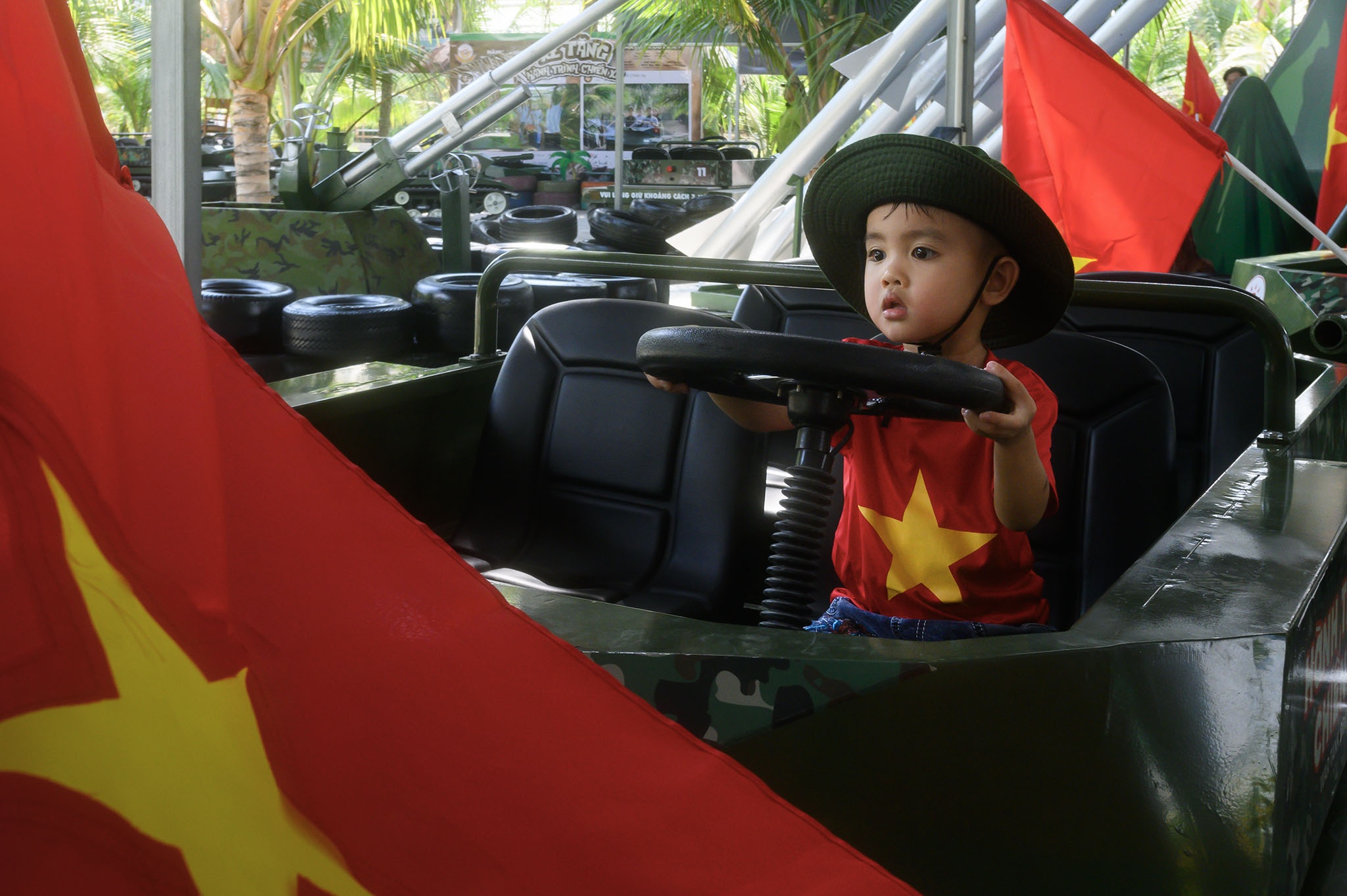Suoi Tien anh 14
