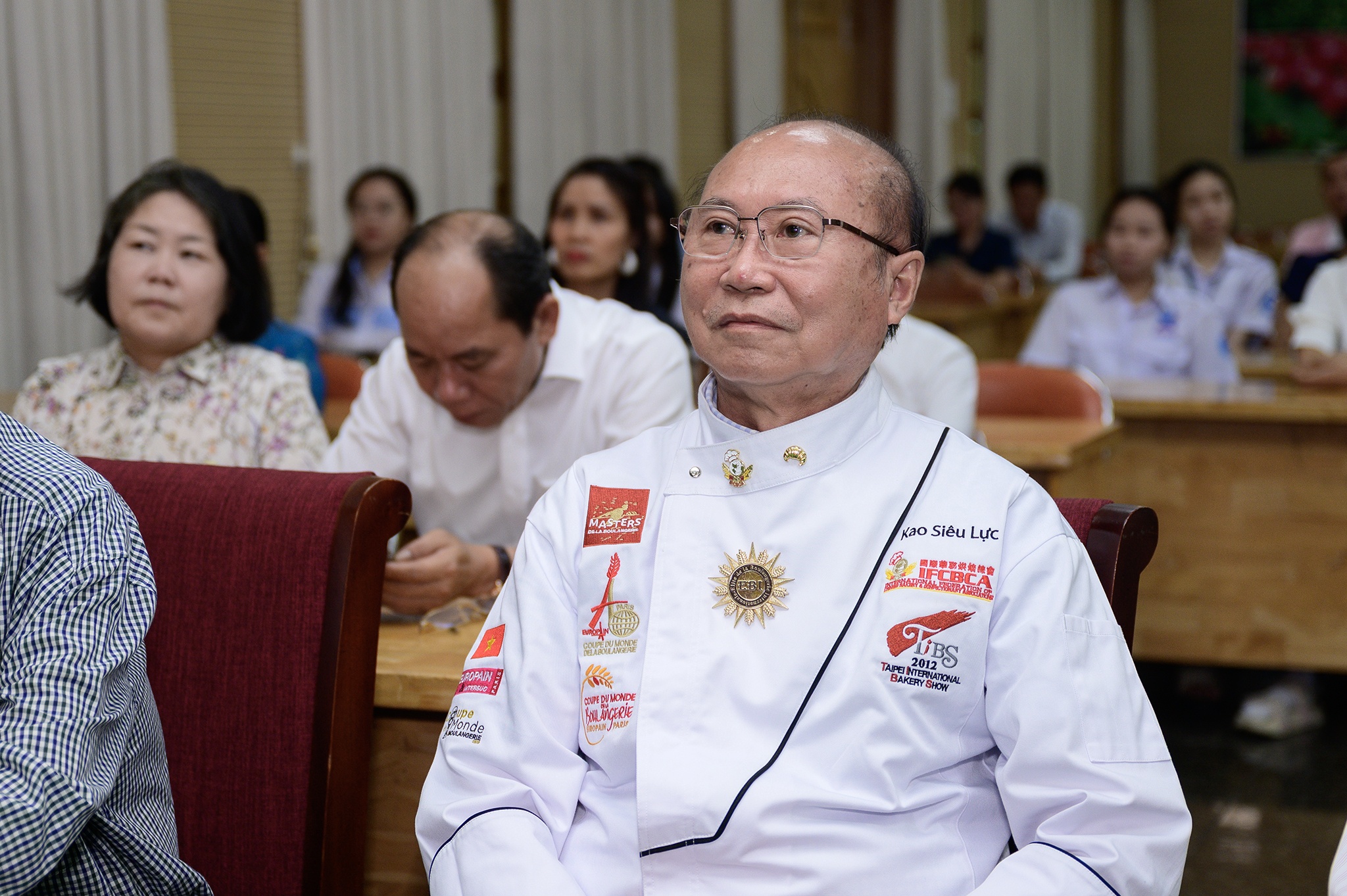 le minh hoan anh 9
