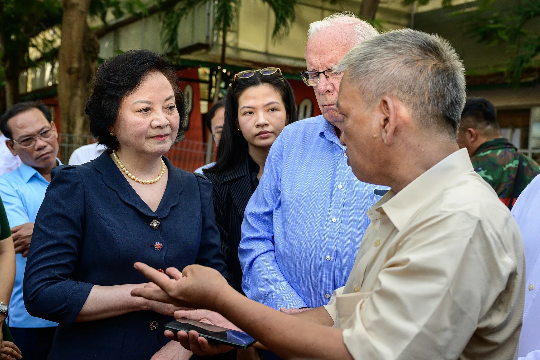 Pho thu tuong tuong niem Anh hung liet si tai cong vien Le Thi Rieng hinh anh