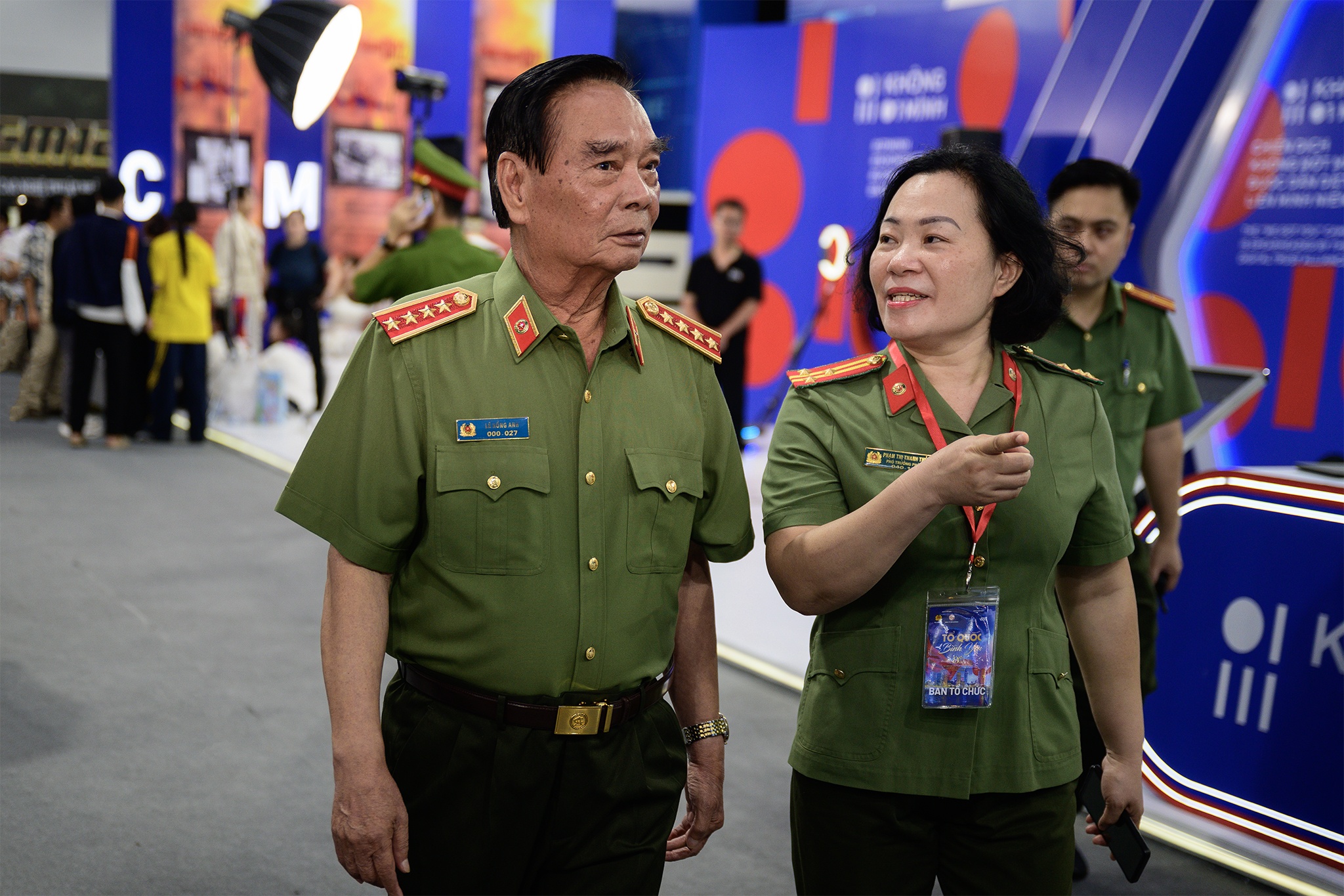bo cong an anh 4