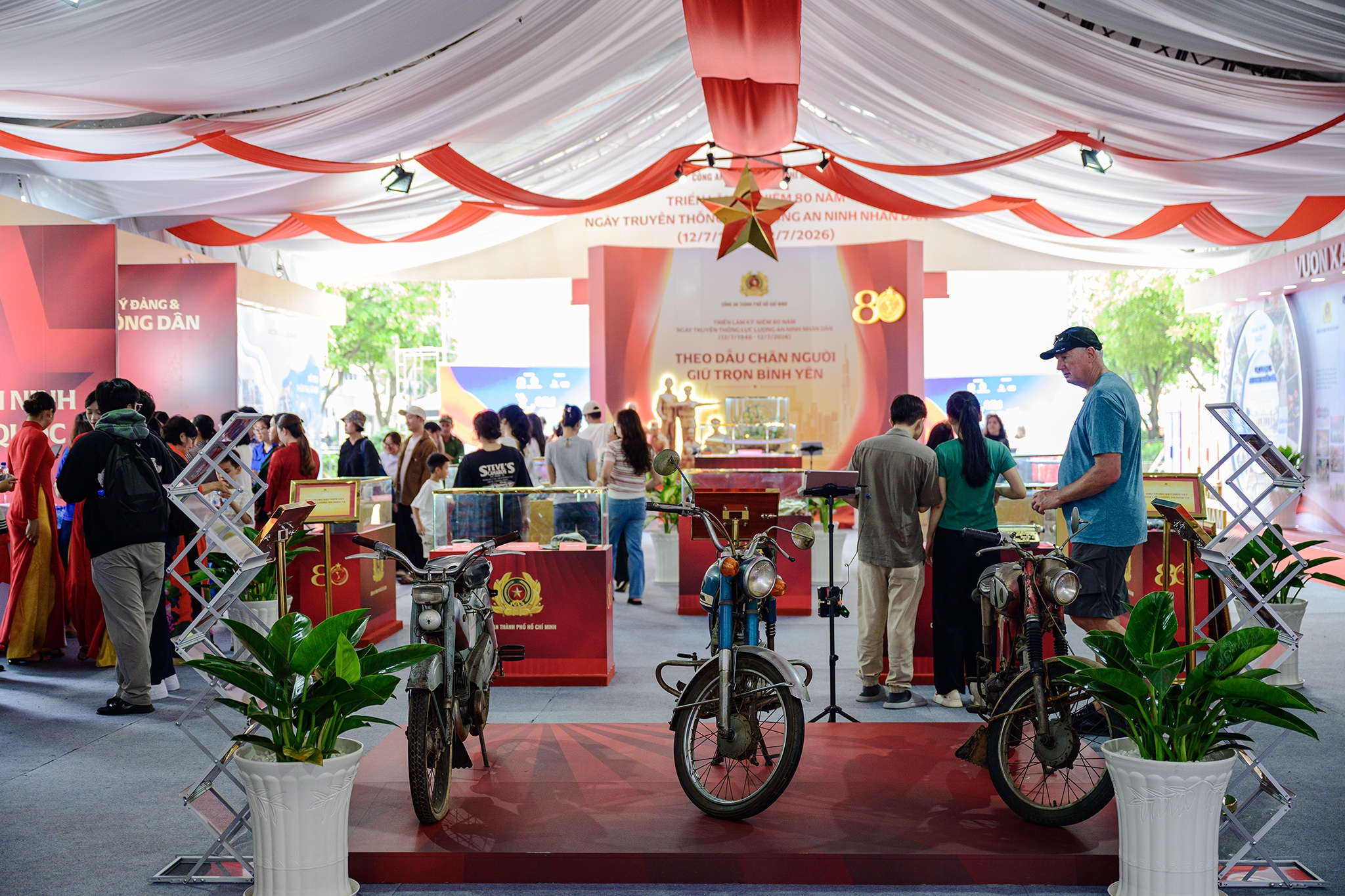 Tổ quốc bình yên ảnh 11 To quoc binh yen anh 11