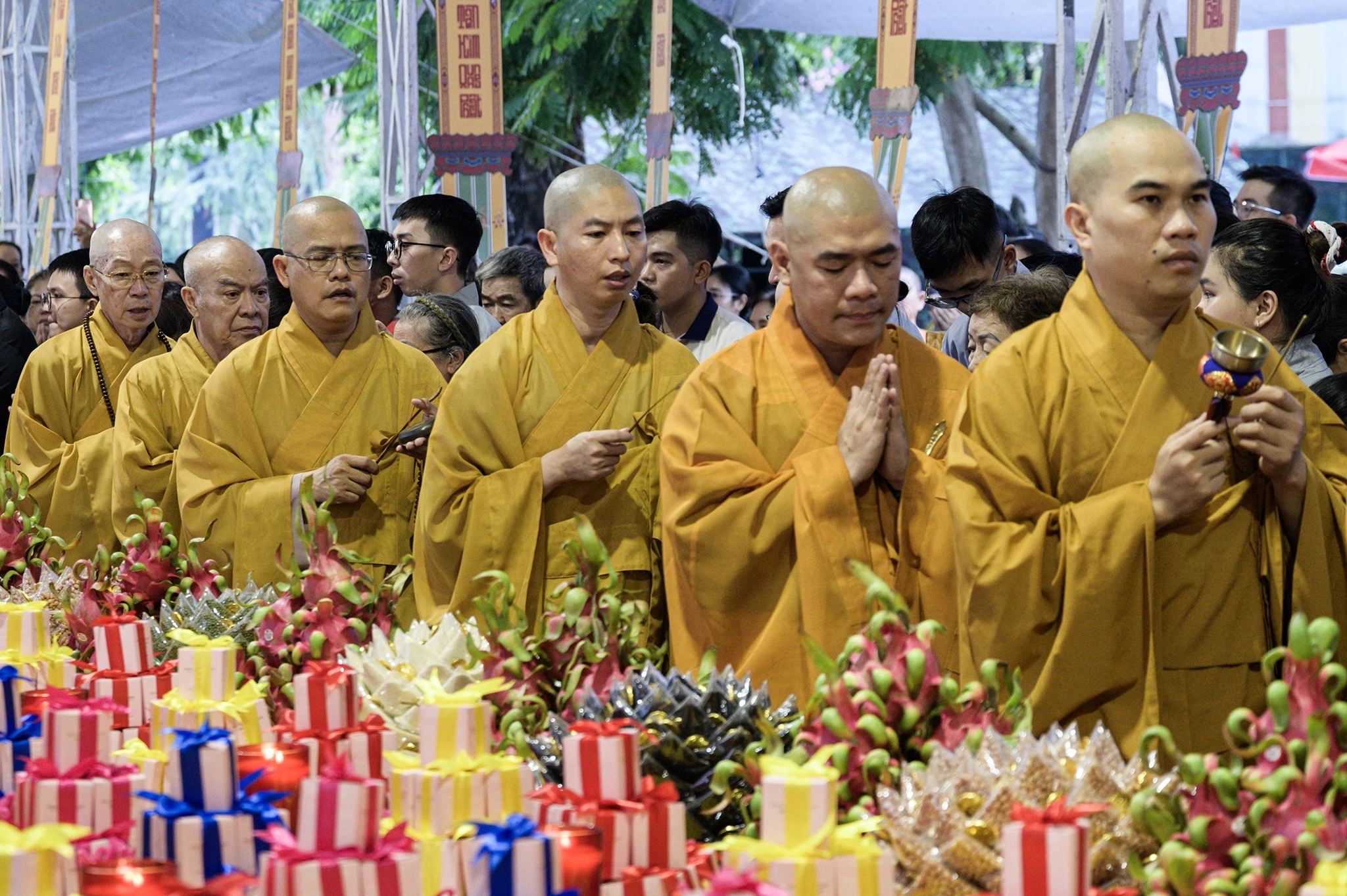 le cau sieu anh 12