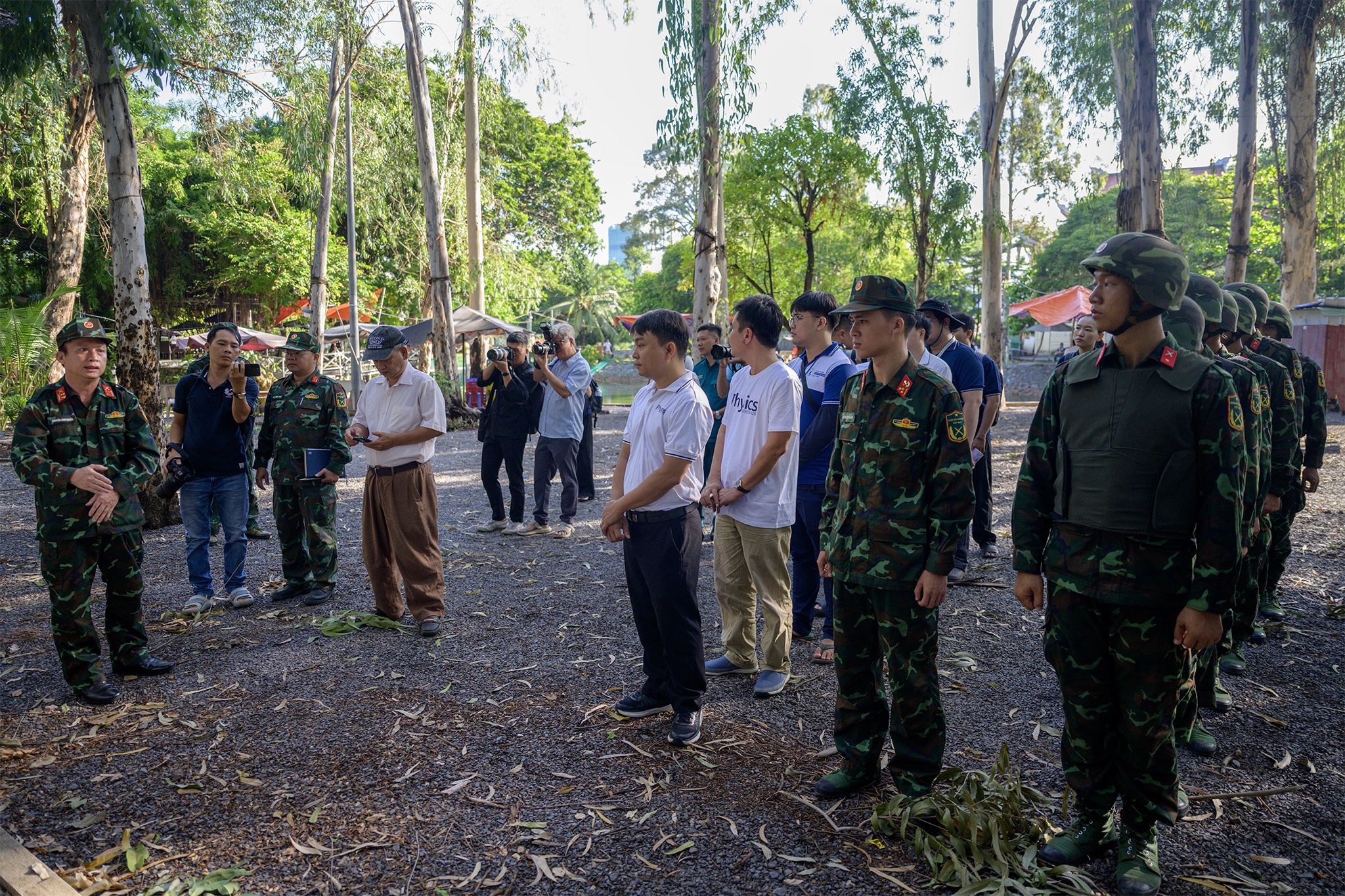 Le Thi Rieng anh 2