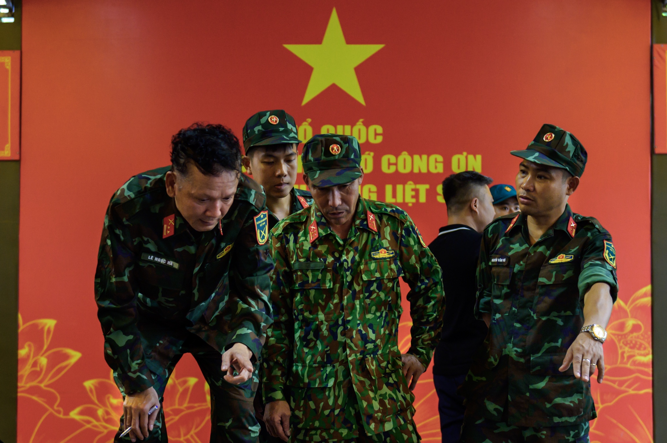 Le Thi Rieng anh 13