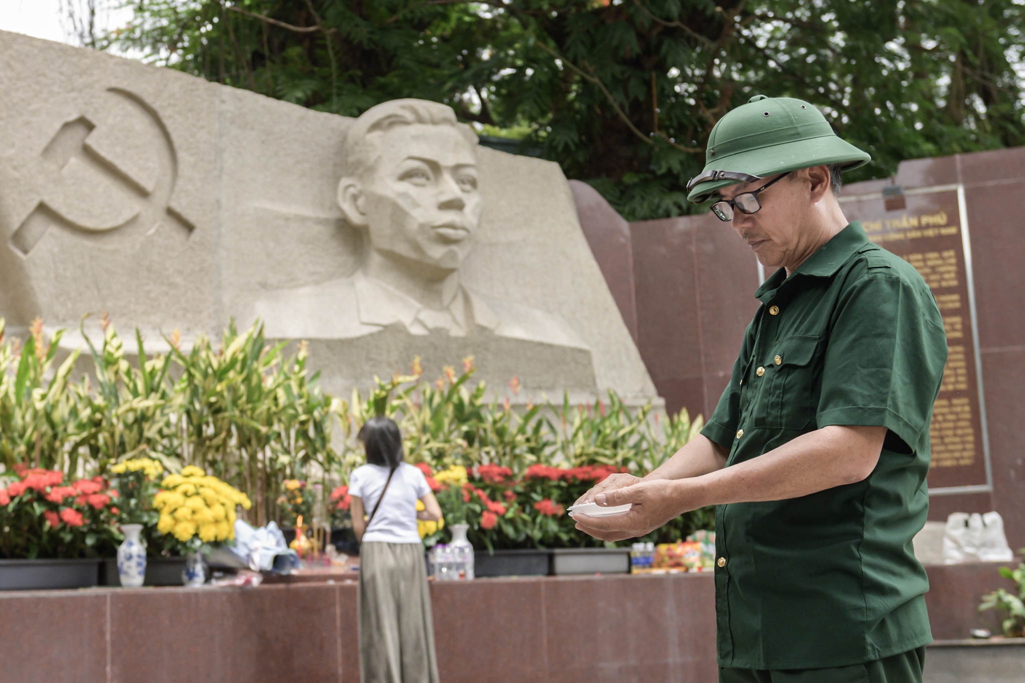 Le Thi Rieng anh 11