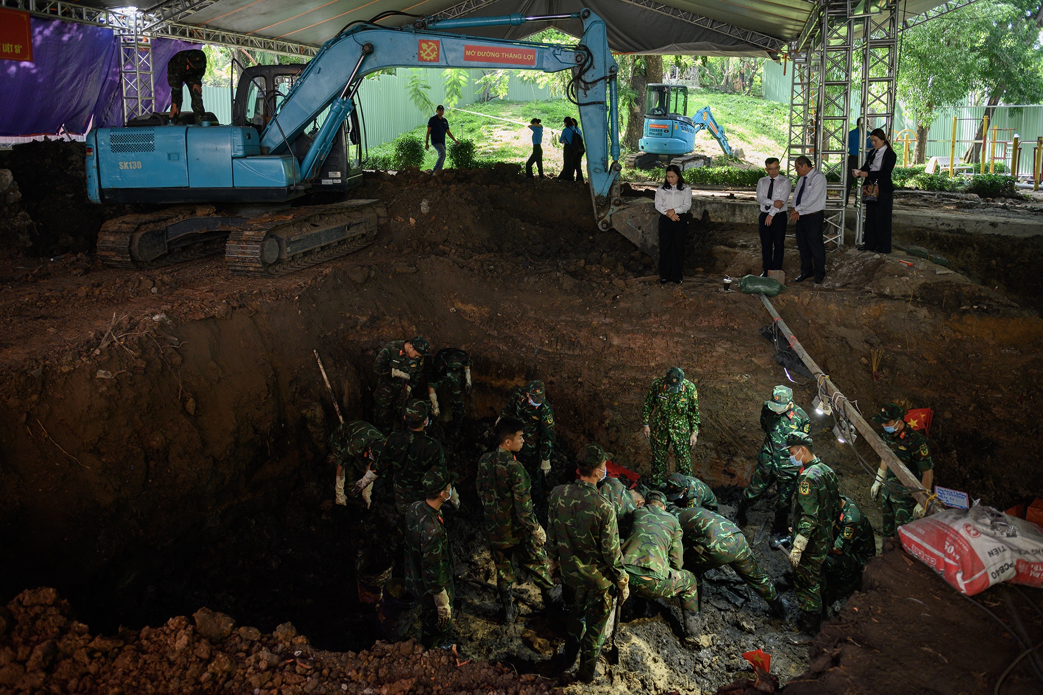 l&ecirc; thị ri&ecirc;ng  ảnh 7