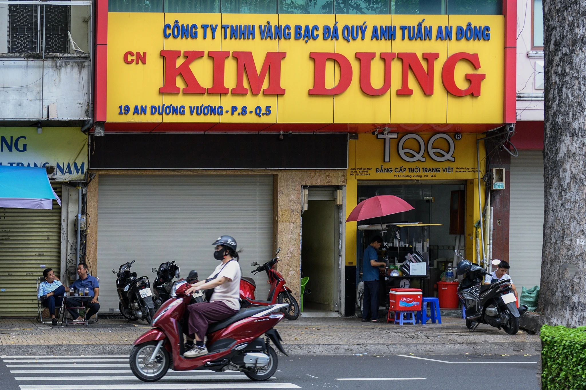 Kim L&yacute; ảnh 8