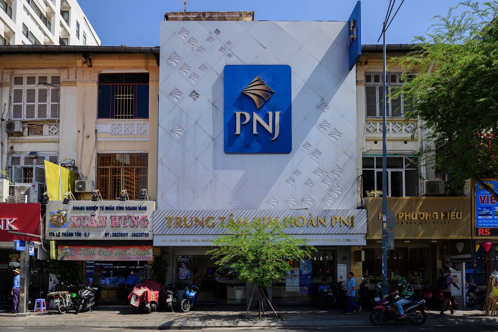 PNJ ngày đầu thay đổi chính sách mua lại kim cương