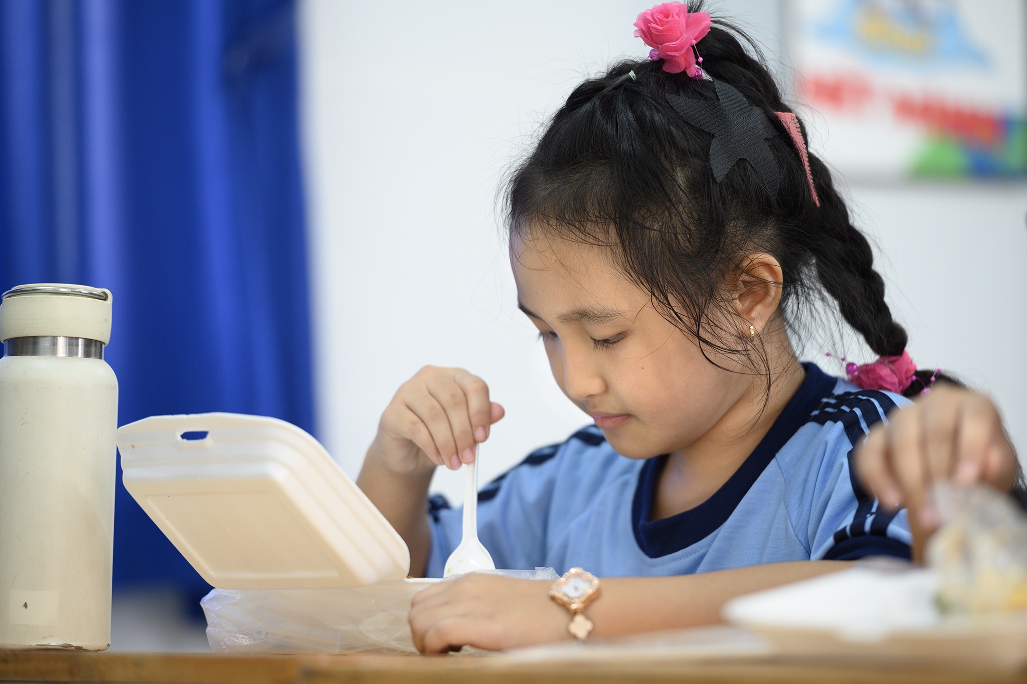b&aacute;n tr&uacute; ảnh 13