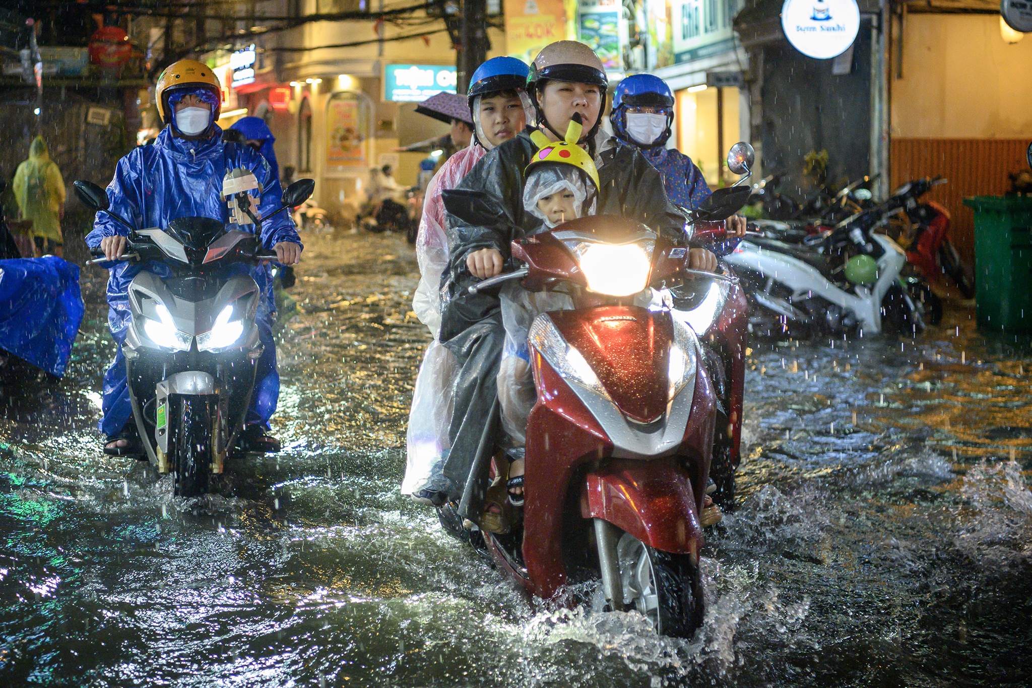 Hôm nay, Sài Gòn và nhiều khu vực TP.HCM có mưa, có nơi trên 150 mm