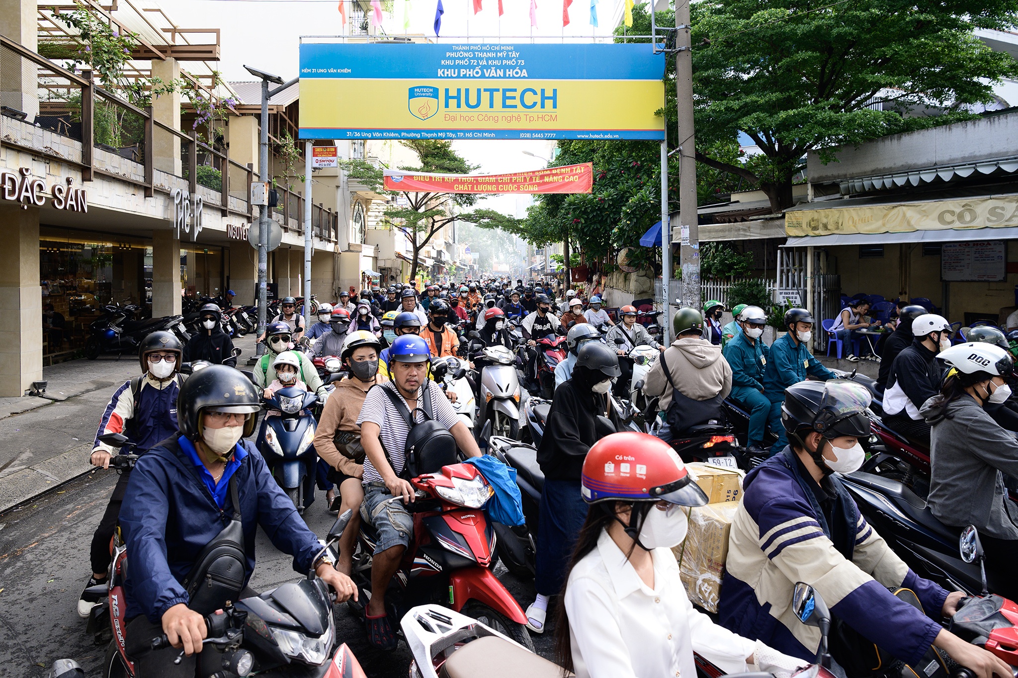 Ung Văn Khi&ecirc;m ảnh 8