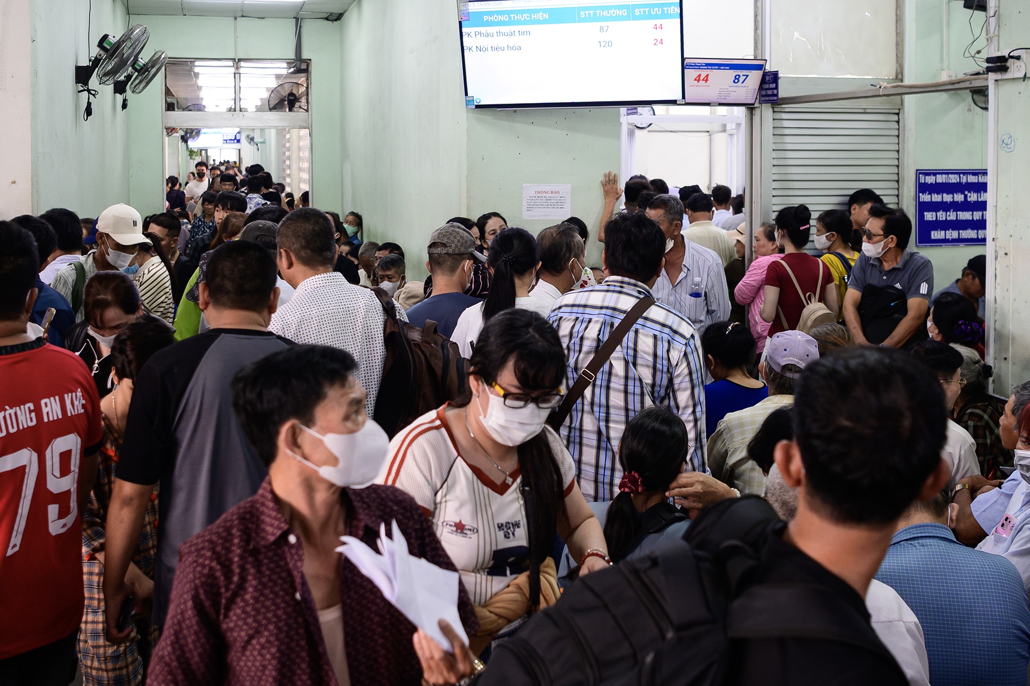 bệnh viện chợ rẫy ảnh 2