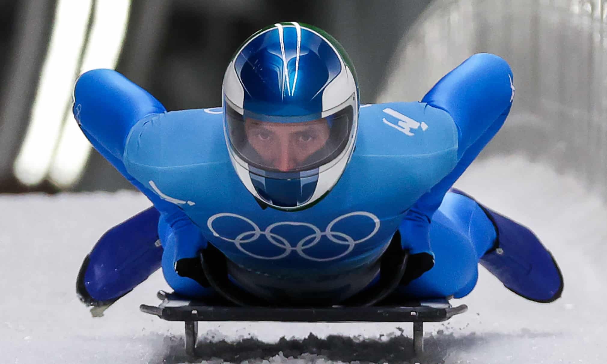 Mu bao ho 'doc nhat' tai Olympic Bac Kinh 2022 anh 9