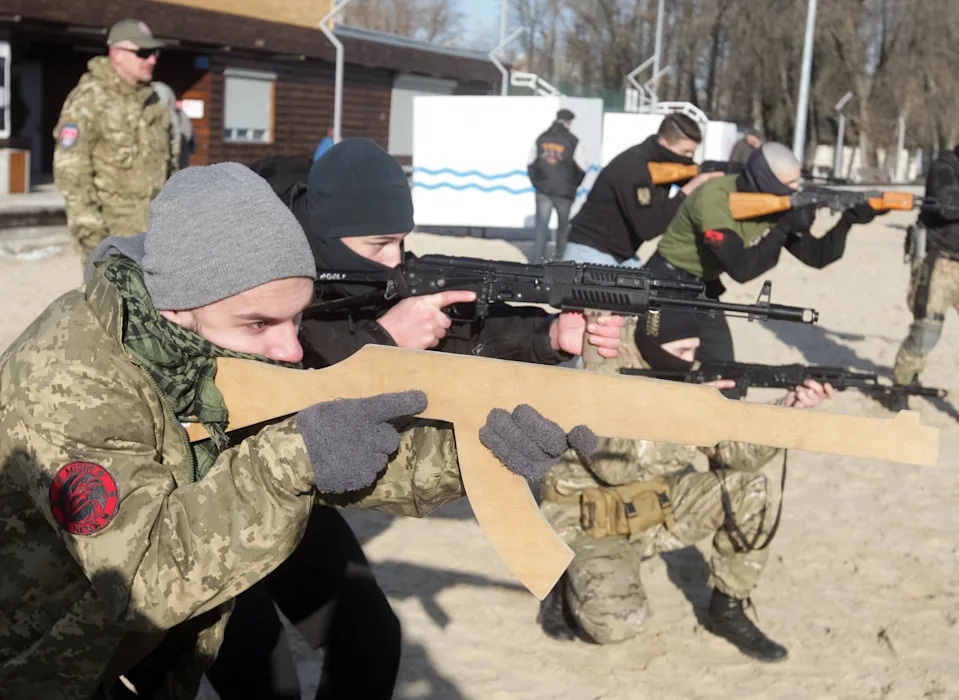 Nguoi dan Ukraine san sang doi dau Nga anh 9