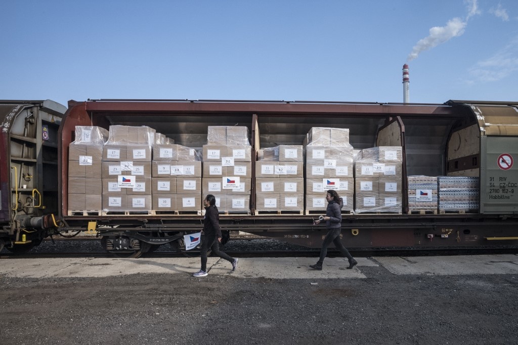 Ho tro nhan dao cho Ukraine anh 7