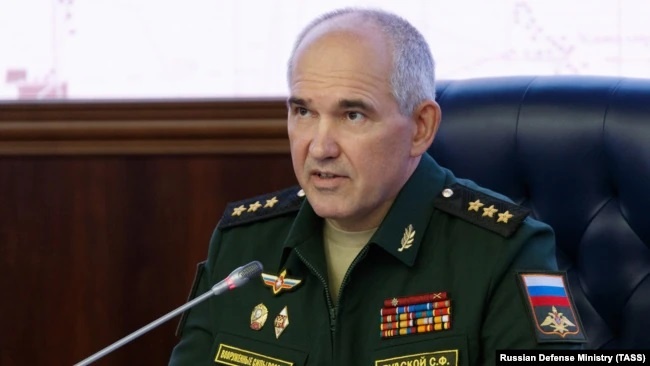 Nga noi hoan thanh giai doan dau chien dich anh 1