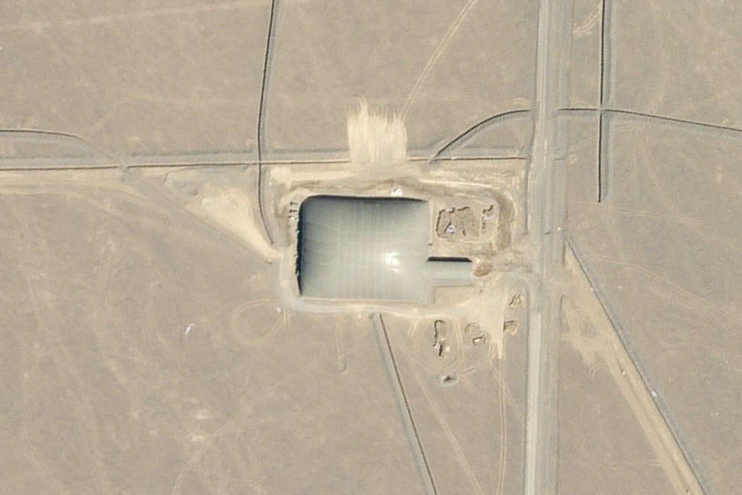 Dang sau hon 100 ham chua ten lua cua Trung Quoc o Ngoc Mon hinh anh