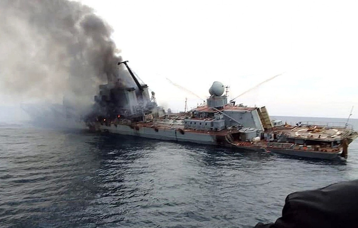 Nga lan dau cong bo thuong vong tren soai ham Moskva hinh anh