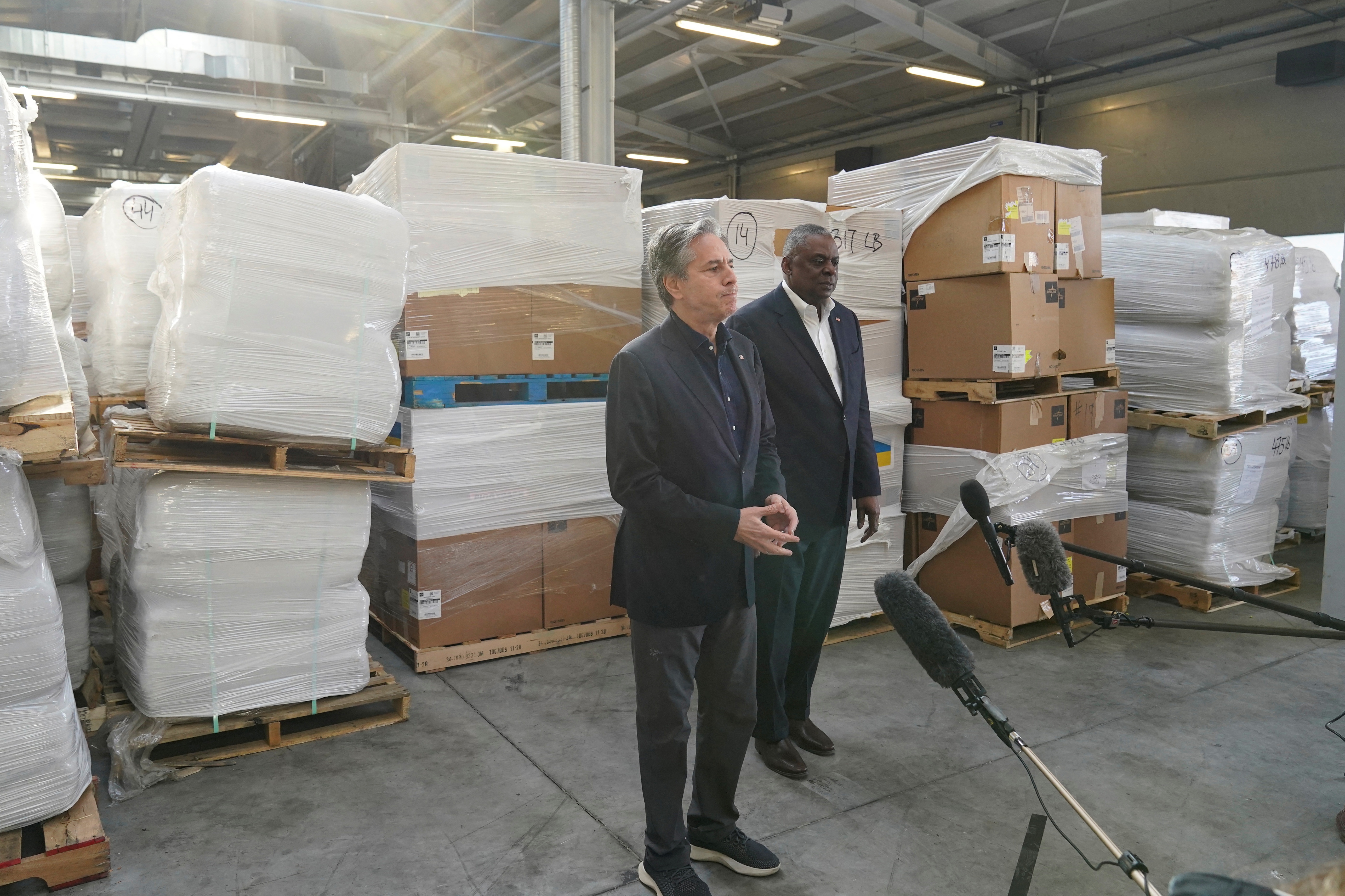 Hai bo truong My den Ukraine anh 8