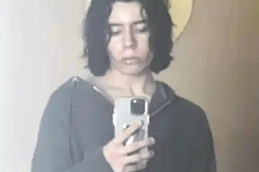 Nghi pham xa sung o Texas mua sung truong vao dung sinh nhat thu 18 hinh anh