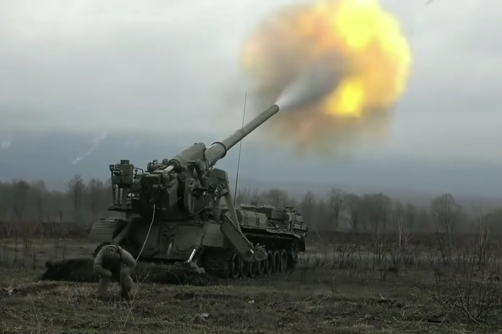 Nga tuyen bo tan cong hon 100 tran dia phao binh Ukraine hinh anh