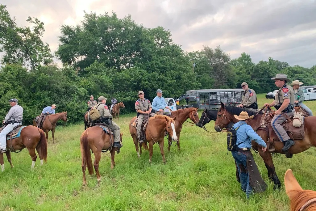 canh sat texas tieu diet ke bi truy na anh 2