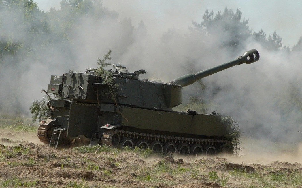 Na Uy vien tro 22 phao tu hanh M109 cho Ukraine hinh anh