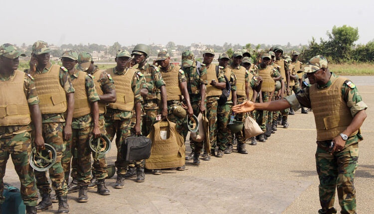 togo ban bo tinh trang khan cap anh 1