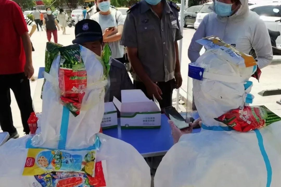 Xoay nghich bien nhieu thanh pho Trung Quoc thanh lo nung hinh anh